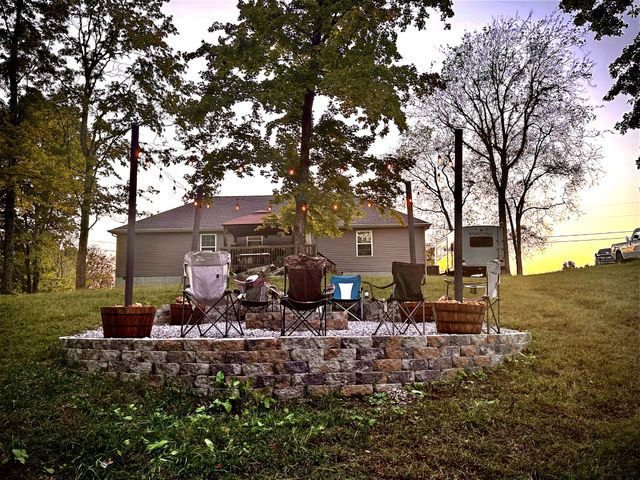 2088 Garner Rd, Mount Pleasant, TN 38474