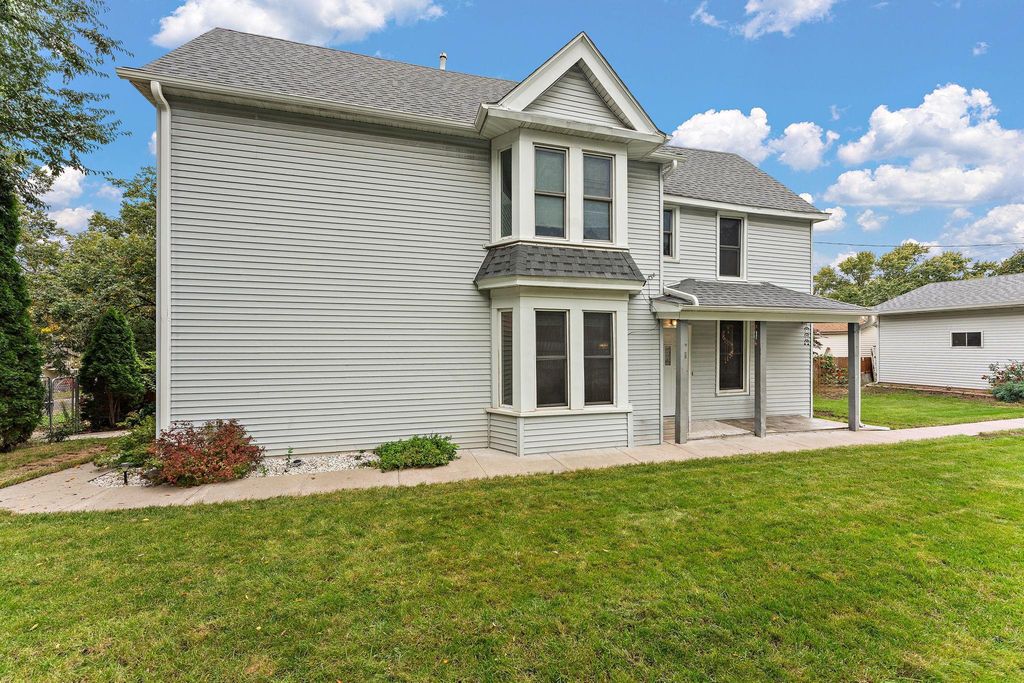 601 Sims Avenue, Saint Paul, MN 55130 — photo 2