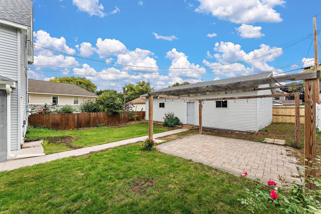 601 Sims Avenue, Saint Paul, MN 55130 — photo 4