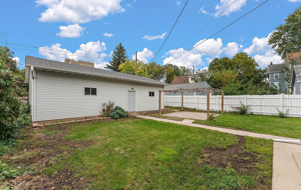 601 Sims Avenue, Saint Paul, MN 55130 — photo 5