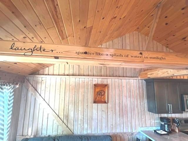 2820 Ridge Road, Harrison, MI 48625