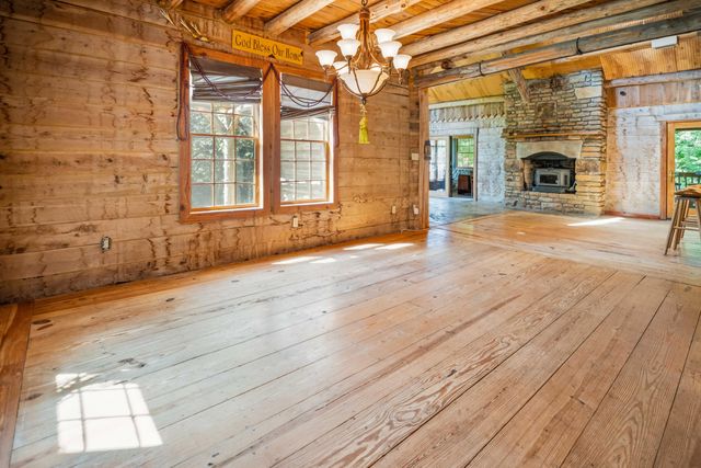 26 Big Clifty Creek Road, Science Hill, KY 42553