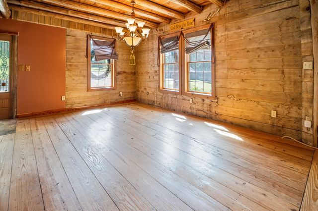 26 Big Clifty Creek Road, Science Hill, KY 42553