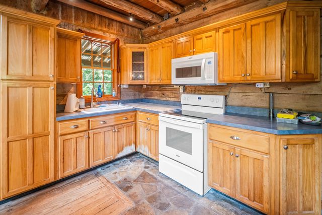 26 Big Clifty Creek Road, Science Hill, KY 42553
