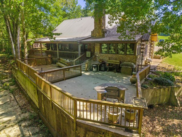 26 Big Clifty Creek Road, Science Hill, KY 42553