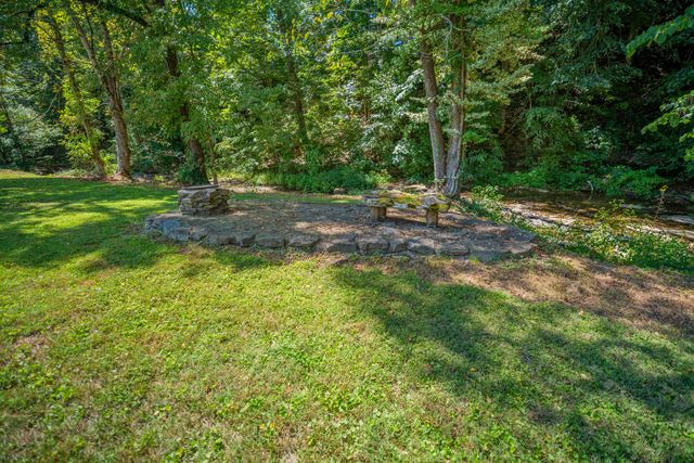 26 Big Clifty Creek Road, Science Hill, KY 42553