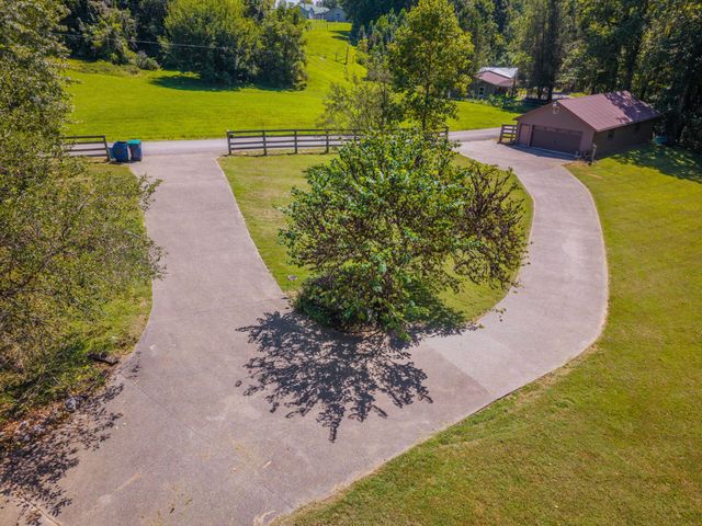26 Big Clifty Creek Road, Science Hill, KY 42553