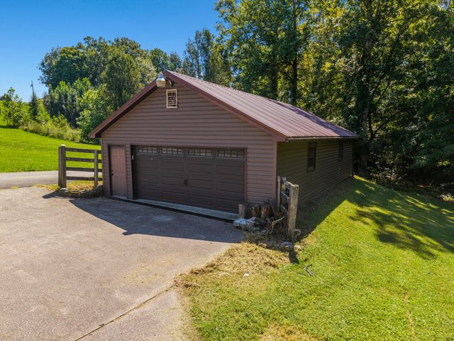 26 Big Clifty Creek Road, Science Hill, KY 42553