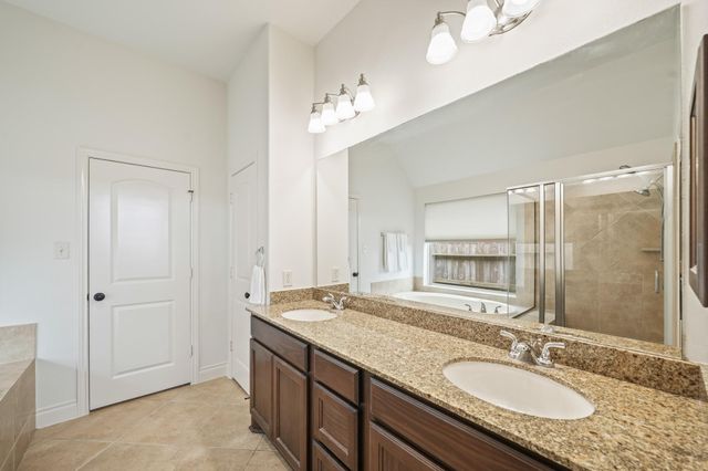 10306 Rouken Glen Court, Richmond, TX 77407