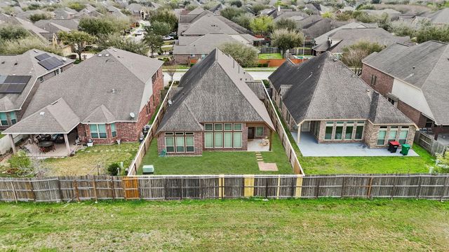 10306 Rouken Glen Court, Richmond, TX 77407