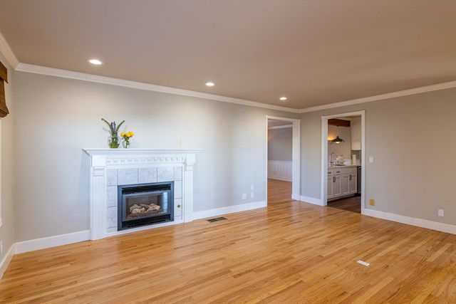 9739 Carrizo Way, La Grange, CA 95329