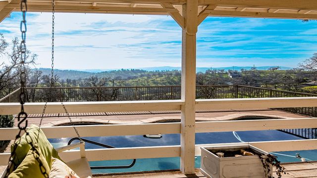 9739 Carrizo Way, La Grange, CA 95329