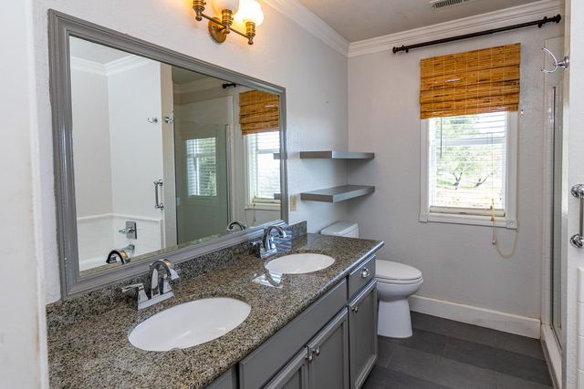 9739 Carrizo Way, La Grange, CA 95329