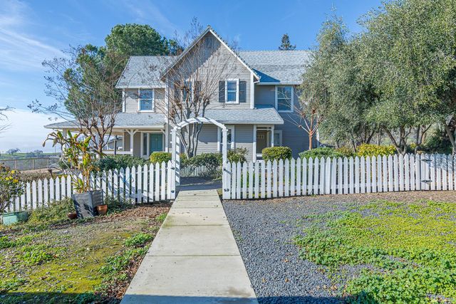 9739 Carrizo Way, La Grange, CA 95329