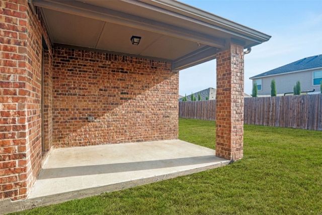 2914 Englenook Drive, Seagoville, TX 75159