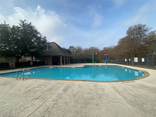 2914 Englenook Drive, Seagoville, TX 75159