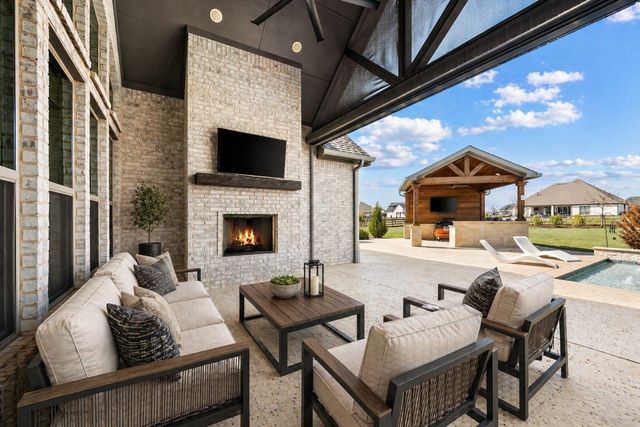 516 Westcreek Lane, Northlake, TX 76226