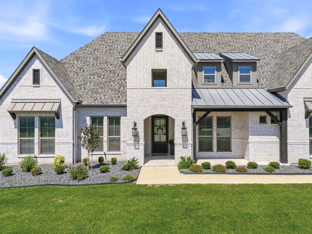 516 Westcreek Lane, Northlake, TX 76226