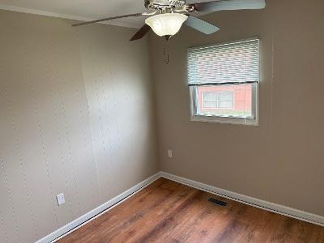 225 Nippert Avenue 225, Romeoville, IL 60446