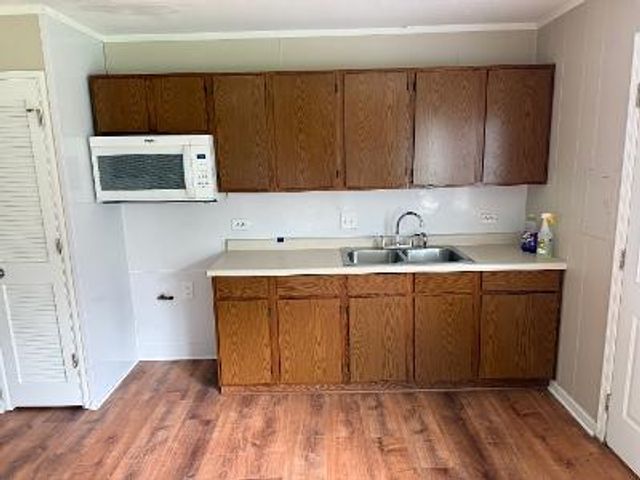 225 Nippert Avenue 225, Romeoville, IL 60446