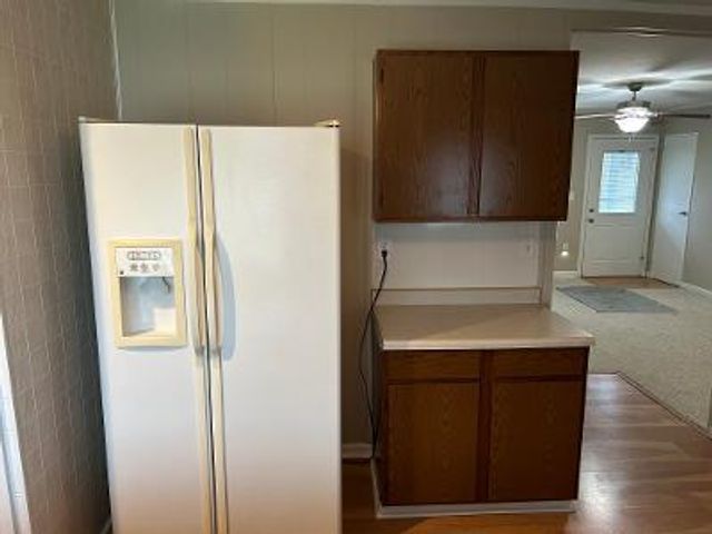 225 Nippert Avenue 225, Romeoville, IL 60446