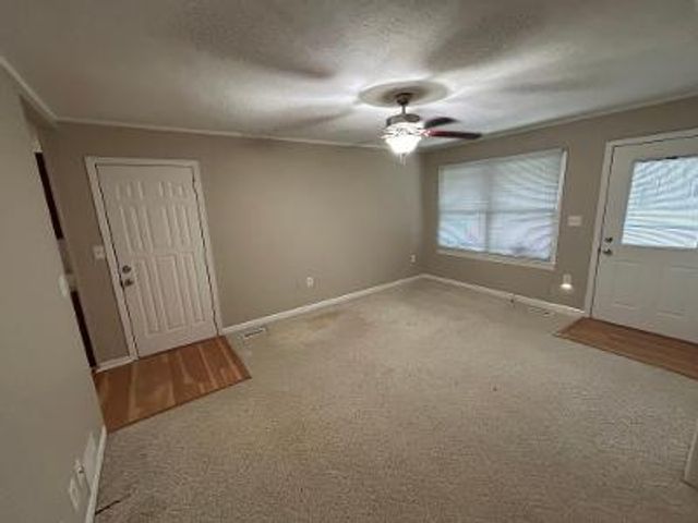 225 Nippert Avenue 225, Romeoville, IL 60446