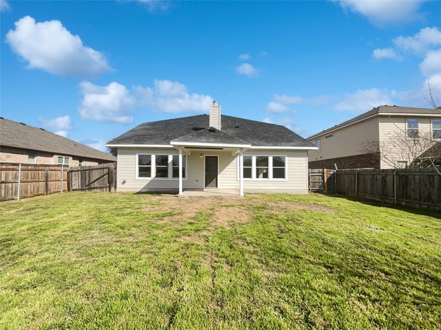 127 Campos DR, Hutto, TX 78634
