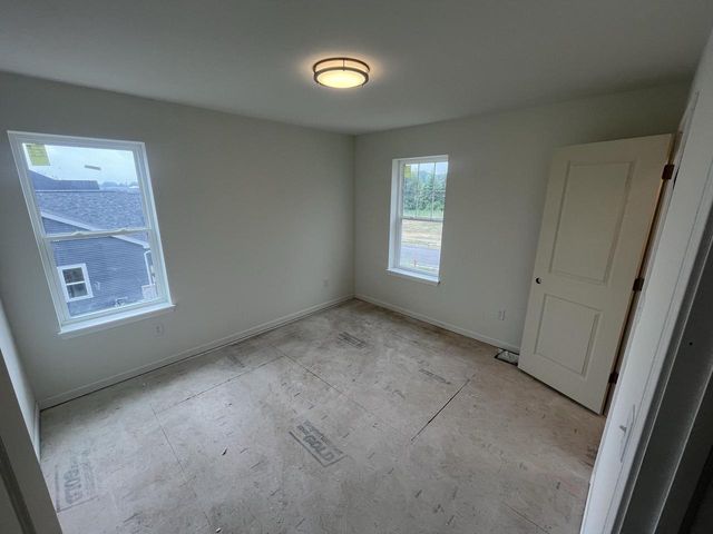 626 Hawks Ridge ROAD, Grafton, WI 53024