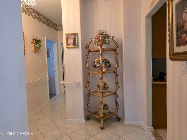 21 Provence Drive, Manchester, NJ 08759