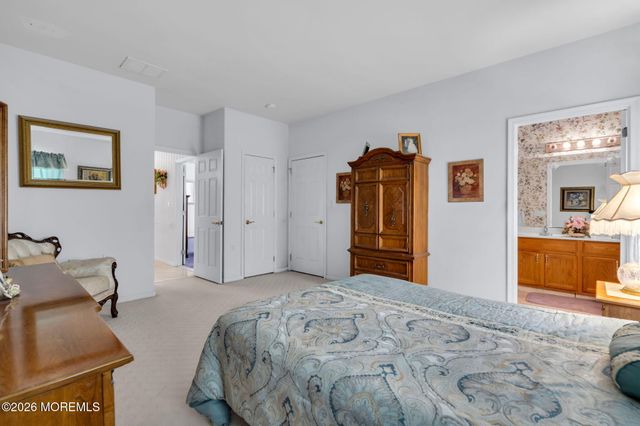 21 Provence Drive, Manchester, NJ 08759