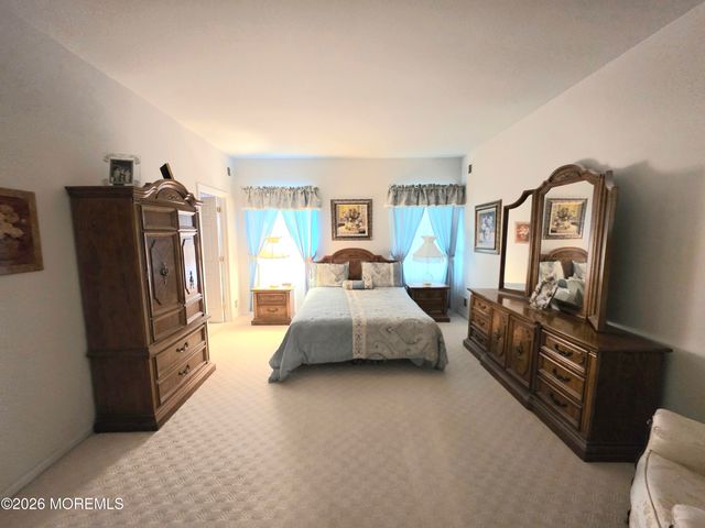 21 Provence Drive, Manchester, NJ 08759