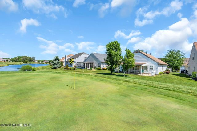21 Provence Drive, Manchester, NJ 08759