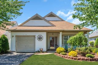 21 Provence Drive, Manchester, NJ 08759