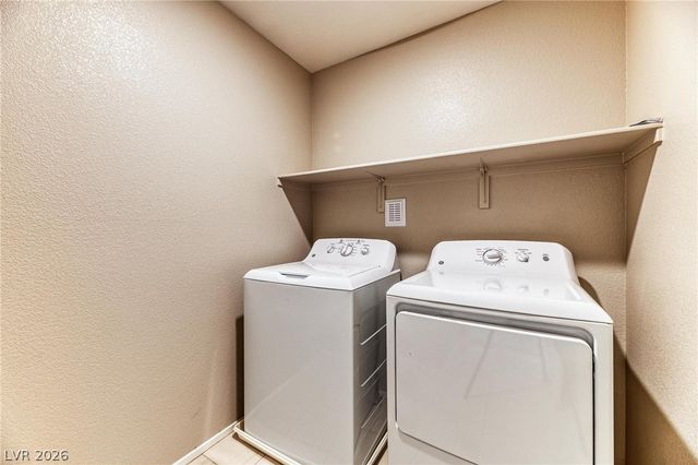 667 Sleeping City Avenue, Henderson, NV 89015
