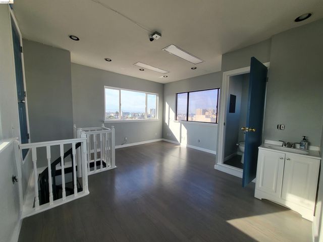900 Alice St, Suite 500, Oakland, CA 94607