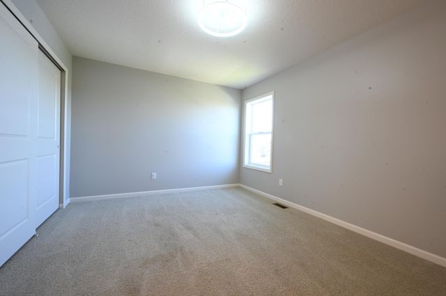 3343 129th Avenue NE, Blaine, MN 55449