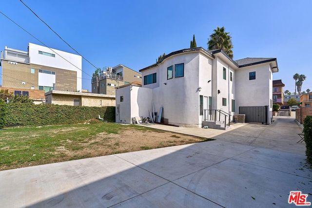 433 S Wilton Place, Los Angeles, CA 90020