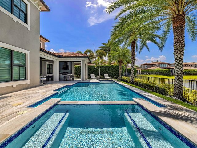 11661 W Watercrest Cir Circle W, Parkland, FL 33076