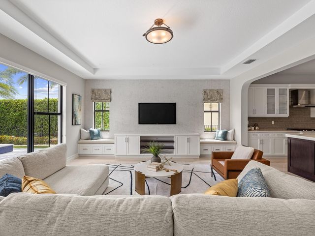 11661 W Watercrest Cir Circle W, Parkland, FL 33076