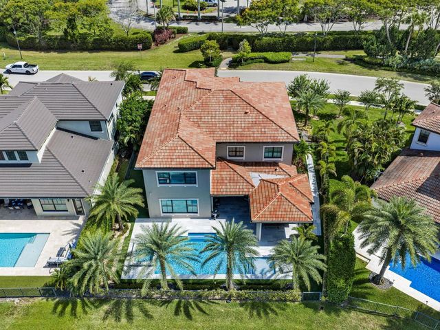 11661 W Watercrest Cir Circle W, Parkland, FL 33076
