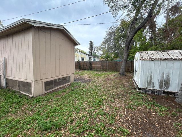 2524 19TH STREET S, St Petersburg, FL 33712