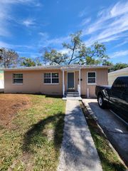 2524 19TH STREET S, St Petersburg, FL 33712