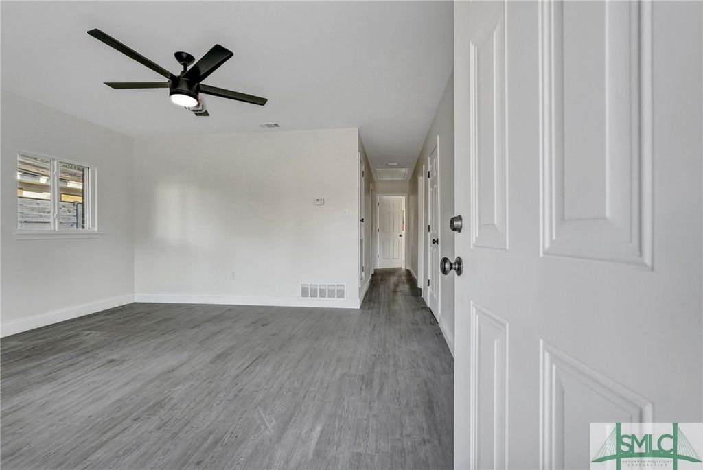 Image 9 of property listing at 601 E 31st Street, Savannah, GA 31401