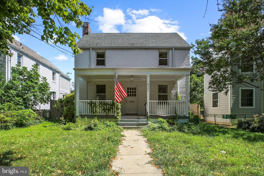 4721 45TH ST NW, Washington, DC 20016