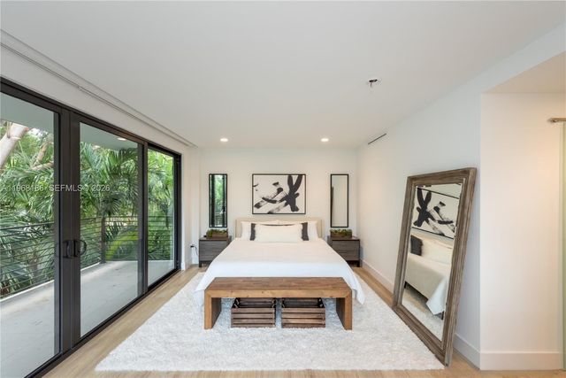 2550 Overbrook St 0, Miami, FL 33133