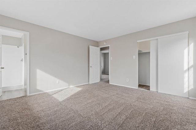 2013 S Yank Way, Lakewood, CO 80228