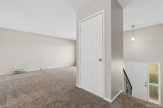 2013 S Yank Way, Lakewood, CO 80228