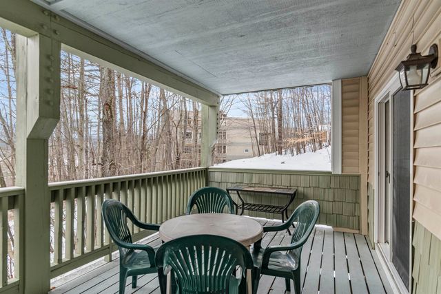 220 Mountainside Drive E203, Stowe, VT 05672