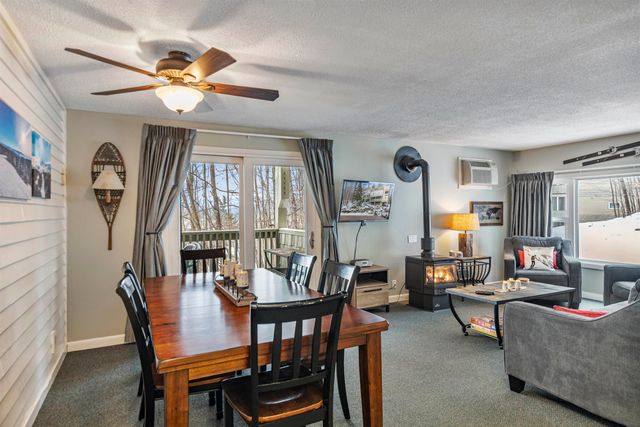 220 Mountainside Drive E203, Stowe, VT 05672