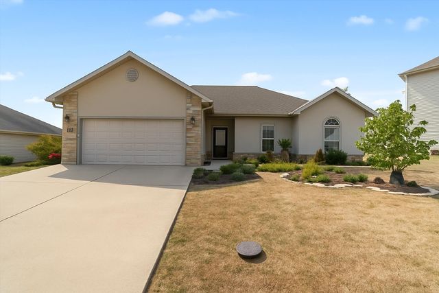 4107 TREETOP LN, Columbia, MO 65202